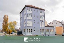 Hauptbild Ihr neues Zuhause in Burgau: Helle 3-Zimmer-Wohnung mit Stellplätzen in zentraler Lage zu vermieten!